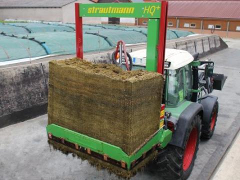 Strautmann HQ Plus 2800 silóblokk vágó Strautmann HQ Plus 2800 silóblokk vágó