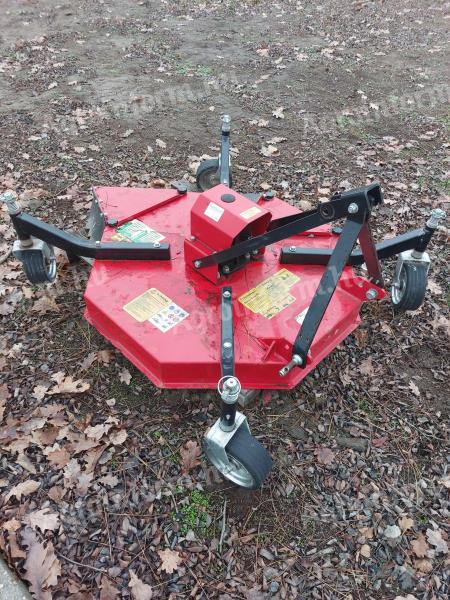 Szárzúzó eladó, 105 cm széles, kis traktorhoz