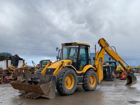 JCB 4CX kotró-rakodó kombigép JCB 4CX kotró-rakodó kombigép