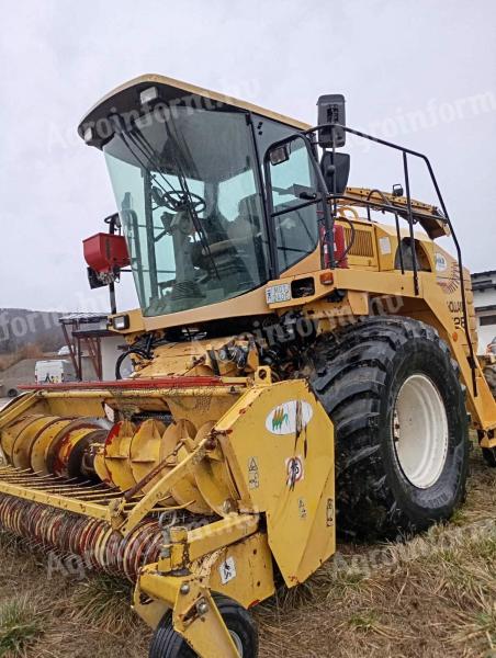 New Holland FX28 silózó