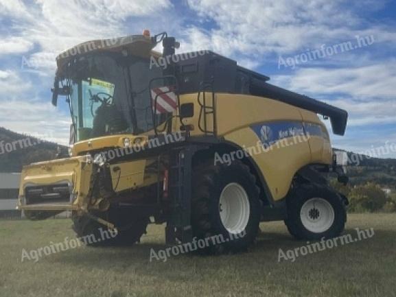 New Holland CX8070SL