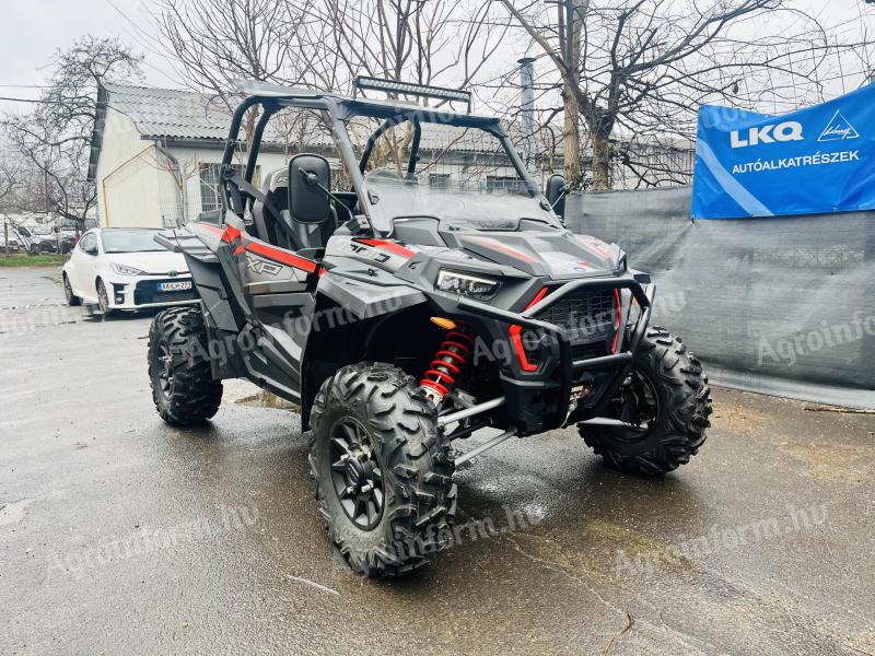 Polaris RZR 1000, rendszámos,  1125 km (teljesen újszerű)