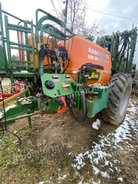 AMAZONE UG 3000 (24/21 m -es kerettel) szántóföldi vontatott permetezőgép AKCIÓS áron
