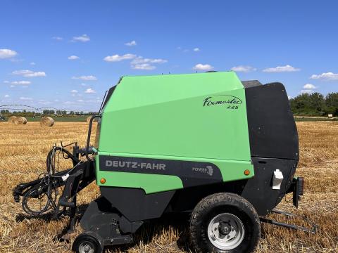 ⚫️ DEUTZ-FAHR FIXMASTER 225 Bálázó ⚫️ DEUTZ-FAHR FIXMASTER 225 Bálázó