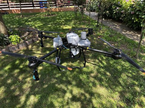 Drónos permetezés Drónos permetezés