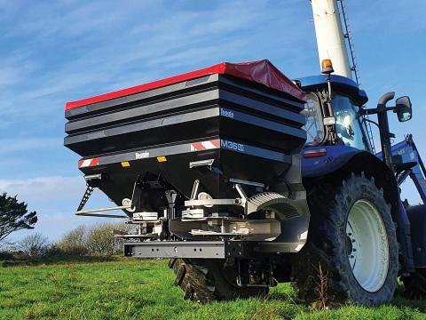 ⚫ DCM Műtrágyaszóró ⚫ DCM Műtrágyaszóró