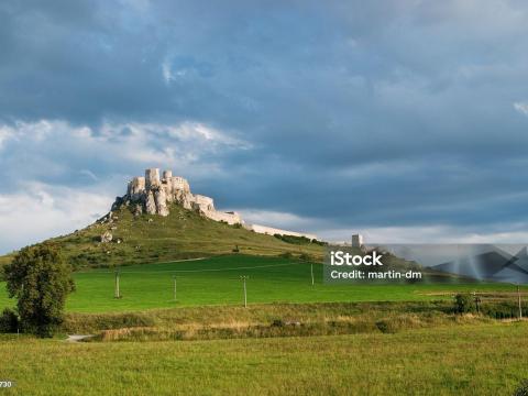 DCSK s.r.o. – az Ön megbízható partnere és forgalmazója professzionális mezőgazdasági,  erdészeti és ipari gépeknek DCSK s.r.o. – az Ön megbízható partnere és forgalmazója professzionális mezőgazdasági,  erdészeti és ipari gépeknek
