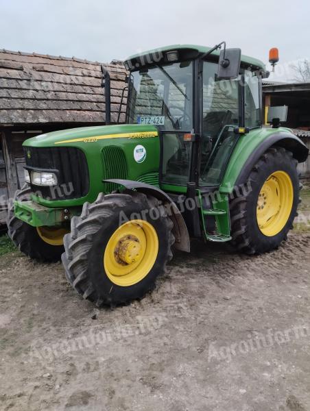 John Deere 6320 típusú traktor eladó