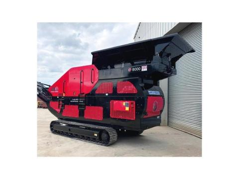 Red Rhino 8000 zúzógép betonhoz, kőhöz, építési törmelékhez, téglához és kerámiához Red Rhino 8000 zúzógép betonhoz, kőhöz, építési törmelékhez, téglához és kerámiához