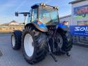 New Holland TM 150 traktor