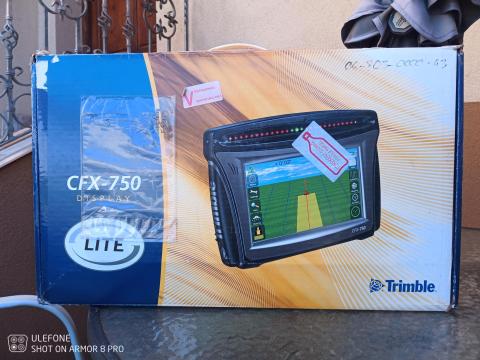 Trimble CFX-750 Trimble CFX-750