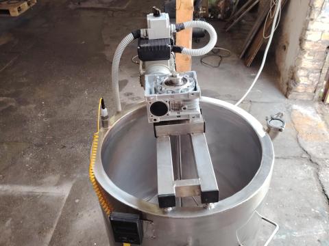 Lekvárfőző és zsírsütő üst 60 literes, duplafalú Lekvárfőző és zsírsütő üst 60 literes, duplafalú