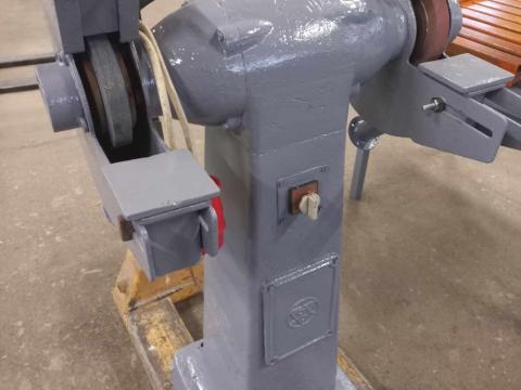 Állványos bakköszörű Állványos bakköszörű