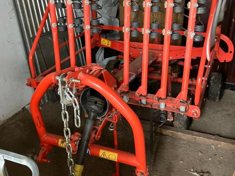 Kuhn GA 3201 GM rendsodró