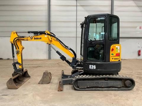 Bobcat E 26 EM / 2016 / 3068 üzemóra / Lízing 20%-tól Bobcat E 26 EM / 2016 / 3068 üzemóra / Lízing 20%-tól