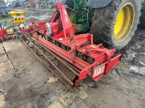 LELY 3 MÉTERES FORGÓBORONA JÓ KÉSEKKEL,  KARDÁNNAL LELY 3 MÉTERES FORGÓBORONA JÓ KÉSEKKEL,  KARDÁNNAL