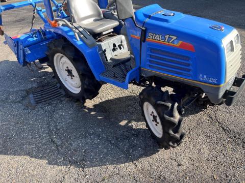 Iseki Sial 17 használt japán kistraktor eladó