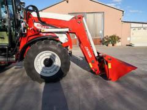 ÚJ Blackbull JX100 homlokrakodó házhoz szállítással eladó ÚJ Blackbull JX100 homlokrakodó házhoz szállítással eladó