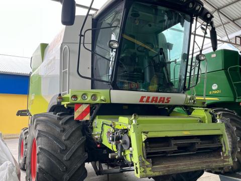 Eladó megkímélt,  1. gazdás CLAAS LEXION 660 Eladó megkímélt,  1. gazdás CLAAS LEXION 660