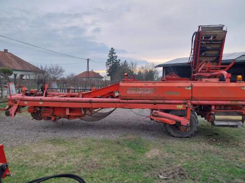 Grimme DL 1700 gyökérzöldség- és burgonyabetakarítógép eladó Grimme DL 1700 gyökérzöldség- és burgonyabetakarítógép eladó