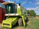 Claas Mega 208.2 kombájn -- Geringhoff kukoricaasztallal együtt