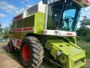 Claas Mega 208.2 kombájn -- Geringhoff kukoricaasztallal együtt