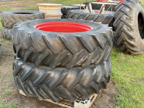 16,9R34, 420/85R34 komplett traktorkerék Valtra, Fendt, Case IH, John Deere stb 16,9R34, 420/85R34 komplett traktorkerék Valtra, Fendt, Case IH, John Deere stb