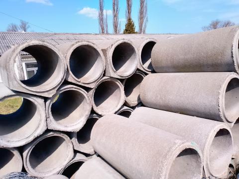 Peremes, talpas betoncső 400 mm-es (betonáteresz) Peremes, talpas betoncső 400 mm-es (betonáteresz)