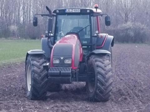 VALTRA T171 H eladó