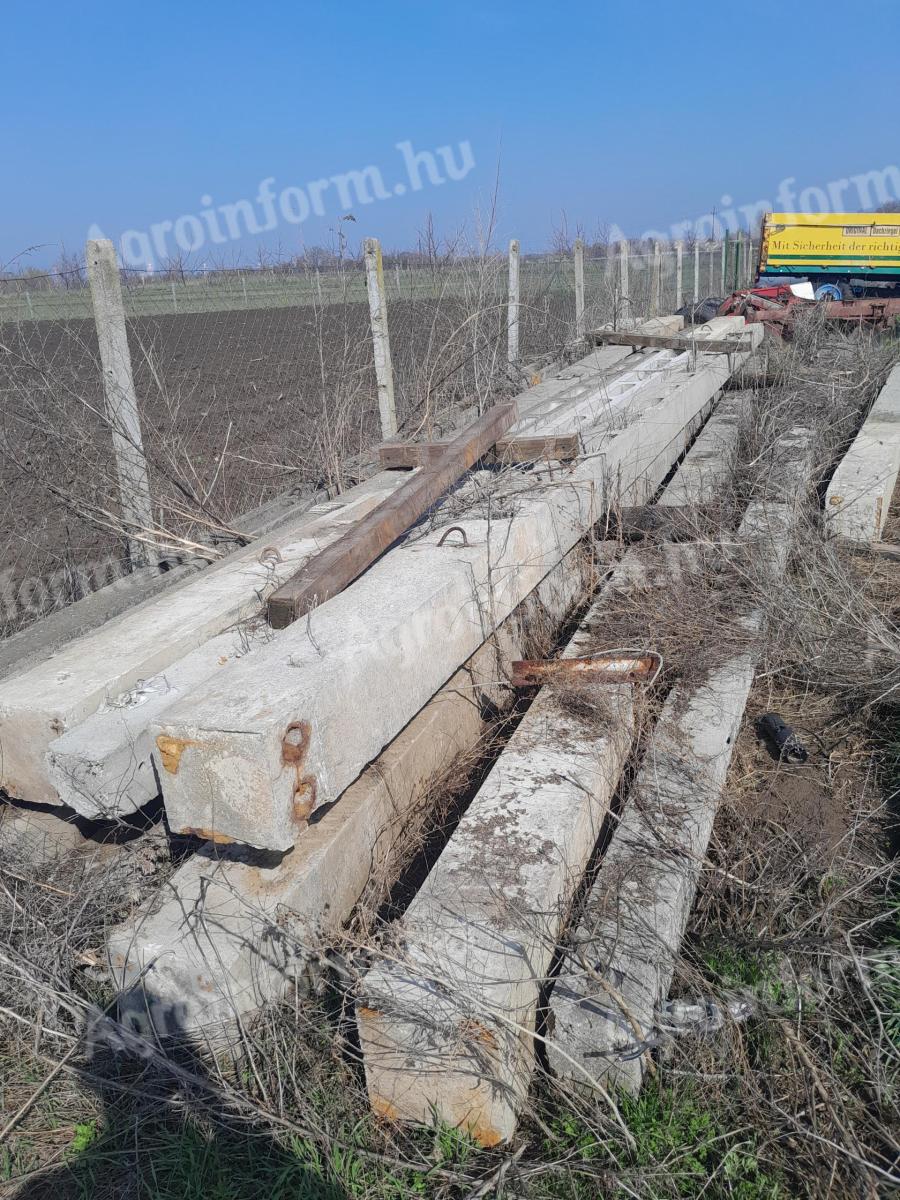 beton-villanyoszlop-elad-szabolcs-szatm-r-bereg-v-rmegye-4400