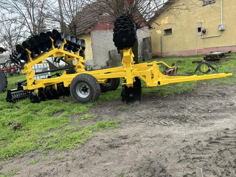 Busa 4,2 méteres középnehéz tárcsa Spirálhengeres elmunkálóval