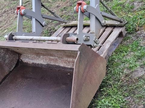 Homlokrakodó kistraktorhoz FERRO-FLEX FF40