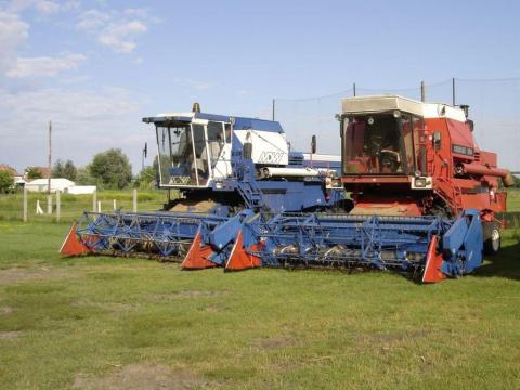 MDW Fortschritt E514 kombájn eredeti új és bontott alkatrészek MDW Fortschritt E514 kombájn eredeti új és bontott alkatrészek