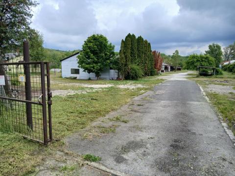 Ipari ingatlan,  telephely Eger mellett eladó Ipari ingatlan,  telephely Eger mellett eladó