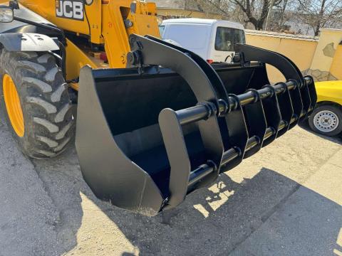 JCB trágyavilla JCB trágyavilla