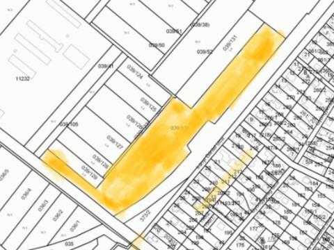 Szentendrén 3 hektáros legelő frekventált helyen eladó