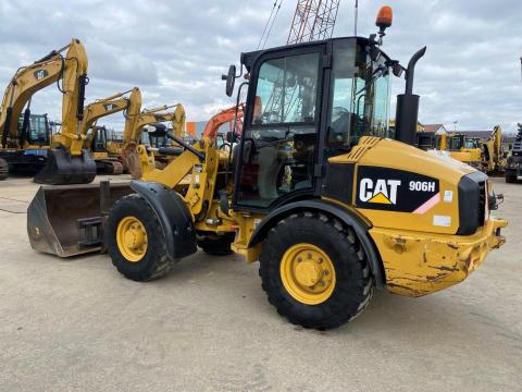 Caterpillar 906H / 2008 / 7 356 üzemóra / Lízing 20%-tól