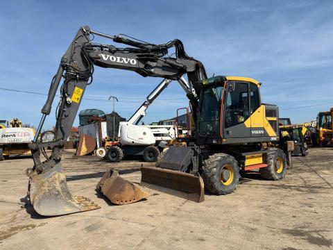 Volvo EWR150E gumikerekes kotró Volvo EWR150E gumikerekes kotró