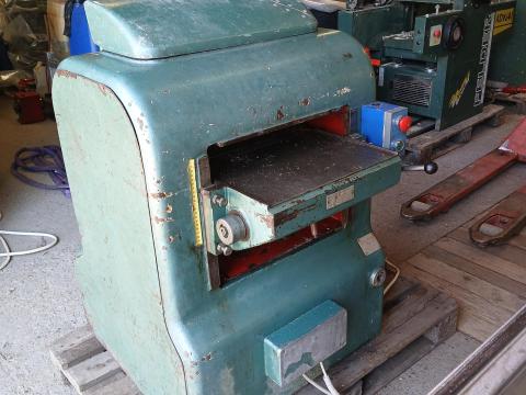 Vastagoló gyalu, vastagsági gyalugép Vastagoló gyalu, vastagsági gyalugép