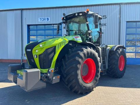 Claas Xerion 4000 VC Trac fordítható fülkével Claas Xerion 4000 VC Trac fordítható fülkével