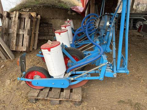 SPC vetőgép felújított állapotban eladó SPC vetőgép felújított állapotban eladó