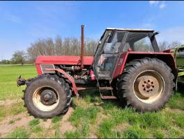 Zetor Crystal eszközeivel együtt