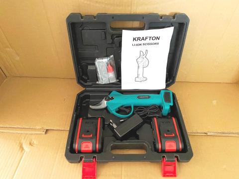Akkus metszőolló, akkumulátoros ágvágó olló 2 db 42V akkumulátorral – Krafton KF-0042AV