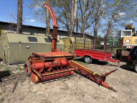 Mezőgép Klado vontatott silózó Mezőgép Klado vontatott silózó