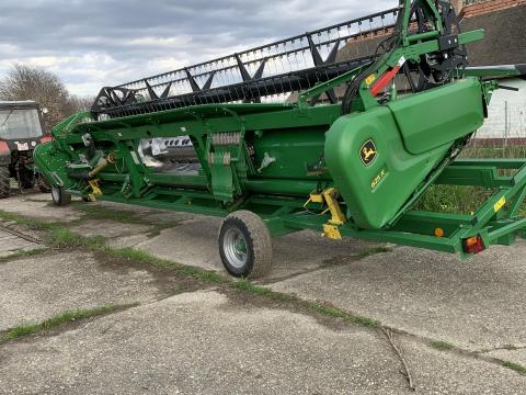 John Deere 625X vágóasztal John Deere 625X vágóasztal