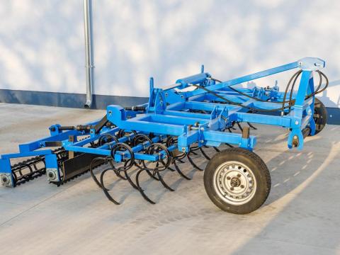 Új Magágykészítő Kombinátorok,  függesztett,  hidraulikus csukással eladó Új Magágykészítő Kombinátorok,  függesztett,  hidraulikus csukással eladó