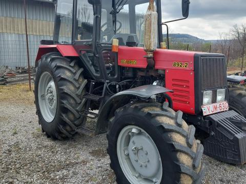 Traktor MTZ 892.2 Traktor MTZ 892.2