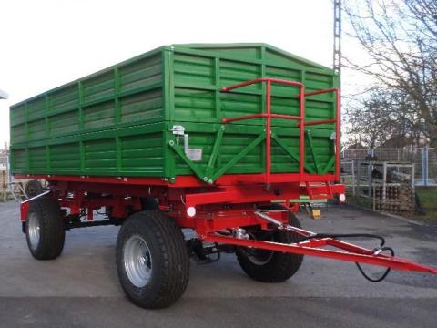 MBP-9 tonnás,  két tengelyes,  két oldalra billenő pótkocsi MBP-9 tonnás,  két tengelyes,  két oldalra billenő pótkocsi