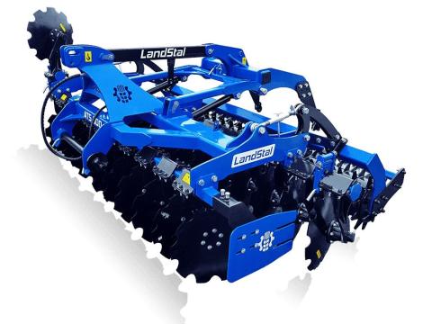 LandStal AT típusú függesztett rövidtárcsa a DORKER Kft-től LandStal AT típusú függesztett rövidtárcsa a DORKER Kft-től