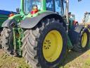 John Deere 6920 honosíta